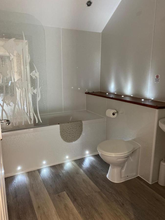 3 Sheraton Apartments 포트 윌리엄 외부 사진
